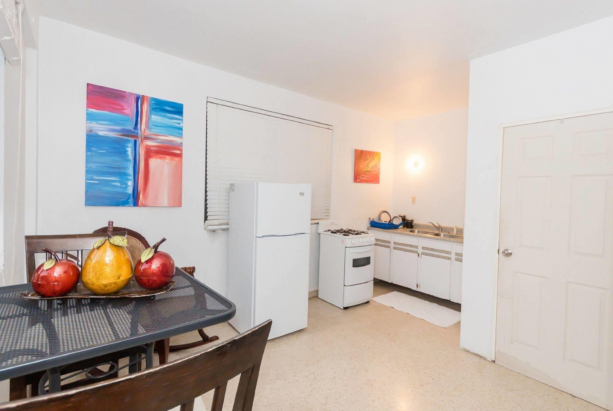 Ventana Al Atlantico At Arecibo 681 Ocean Drive Apartment Islote Екстериор снимка