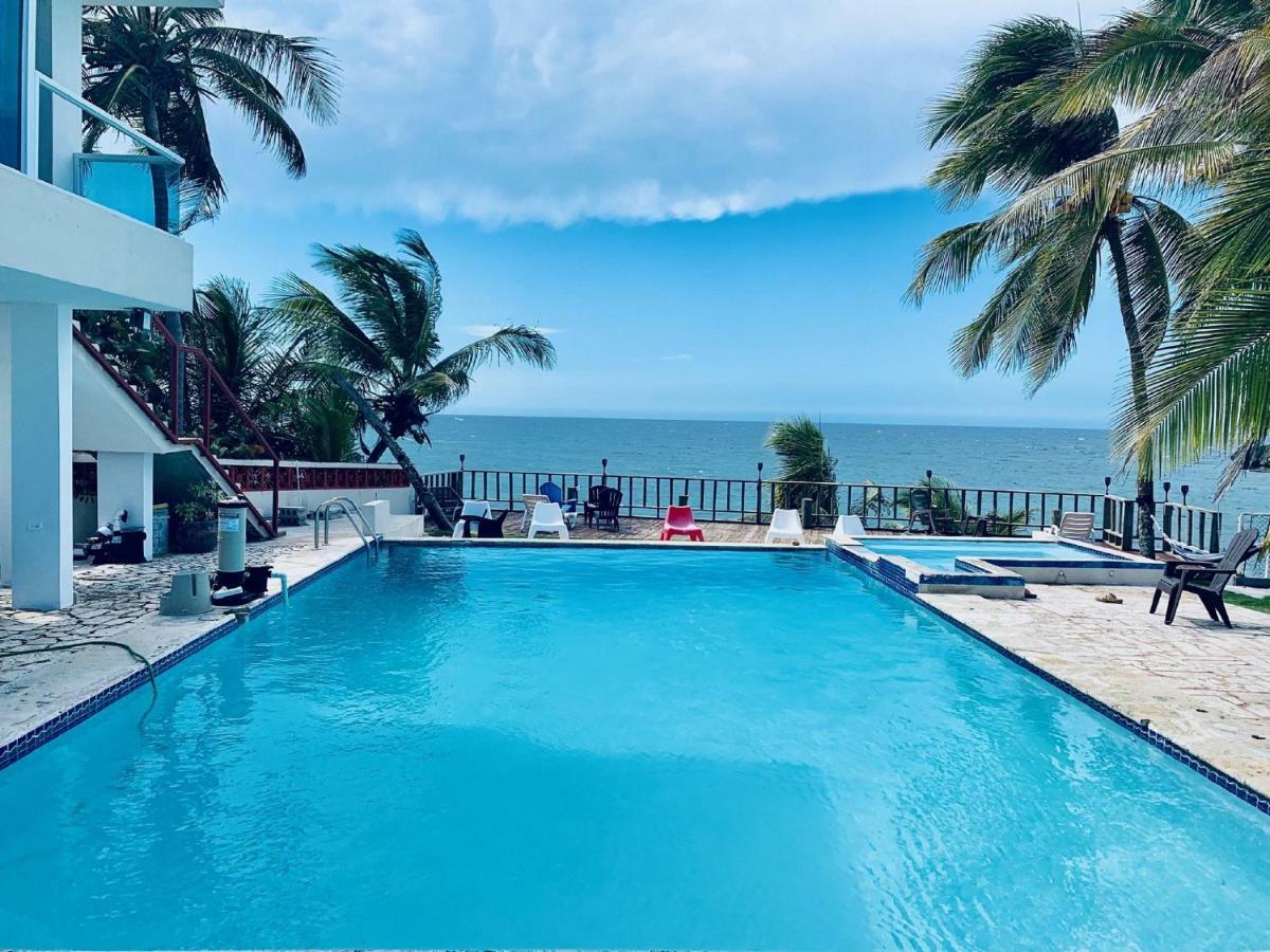 Ventana Al Atlantico At Arecibo 681 Ocean Drive Apartment Islote Екстериор снимка